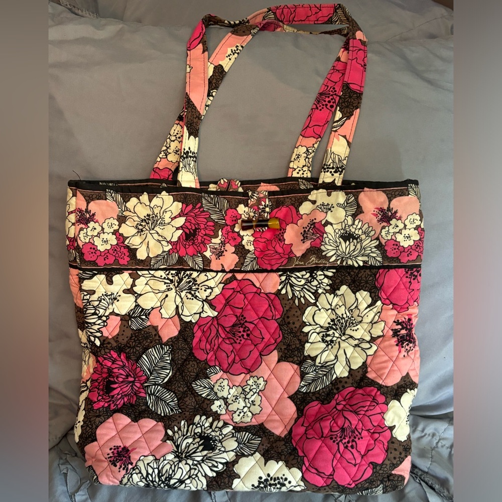 Vera Bradley tote. NWOT